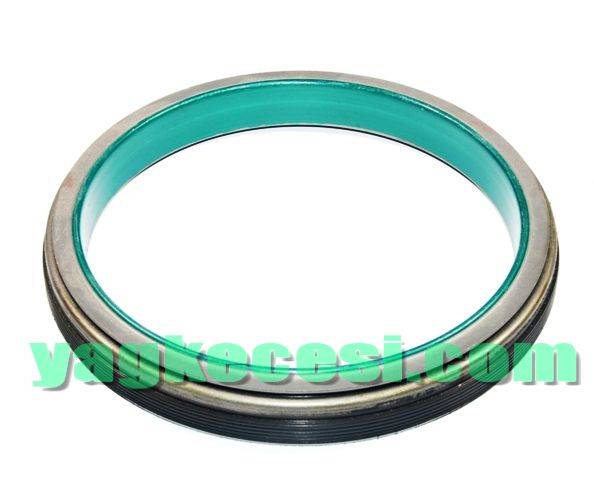 RE5200036   JOHN DEERE Krank Arka Yeni
